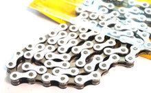 Load image into Gallery viewer, Yaban Bicycle Chain Single Speed 1/2&quot; x 1/8&quot; x 112L White Silver
