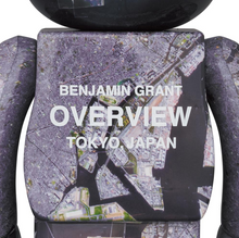 Load image into Gallery viewer, Medicom Toy BE@RBRICK - Benjamin Grant &quot;OVERVIEW&quot; TOKYO 100% &amp; 400% Bearbrick
