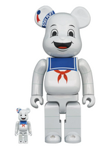Load image into Gallery viewer, Medicom Toy BE@RBRICK - Stay Puft Marshmellow Man White Chrome Version 100% &amp; 400% Bearbrick
