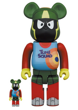 Load image into Gallery viewer, Medicom Toy BE@RBRICK Space Jam Marvin The Martian 100% &amp; 400% Bearbrick

