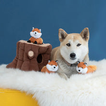 Load image into Gallery viewer, Zippy Paws Deluxe Burrow Toy - Fox Stump and Foxes
