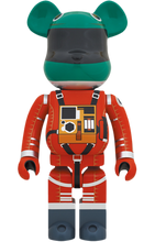 Load image into Gallery viewer, BE@RBRICK 1000% Space Suit Green Helmet &amp; Orange Suit - 2001: A Space Odyssey
