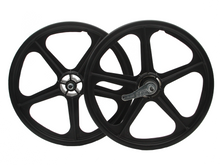 Load image into Gallery viewer, 20&quot; Skyway Tuff II Coaster 5 Spoke Wheel Set Black
