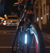 Load image into Gallery viewer, KNOG Plus Front 40 Lumens Versatile Clip On LED Light Rechargable
