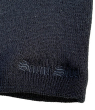 Load image into Gallery viewer, Saint Side - Skull Beanie Black with Black Old English
