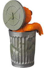 Load image into Gallery viewer, Medicom UDF Sesame Street Oscar The Grouch Figure
