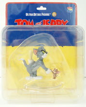 Load image into Gallery viewer, Medicom Toy UDF Tom and Jerry - Tom with Club and Jerry with Bomb
