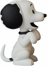 Load image into Gallery viewer, Medicom Toy UDF Peanuts Series 12 - 50s Snoopy and Linus

