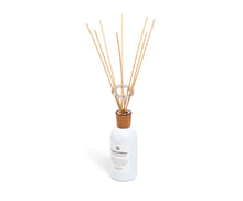 Load image into Gallery viewer, Kuumba International - Doux Pluie Fragrance Diffuser
