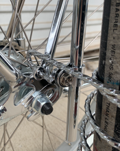 Load image into Gallery viewer, Twisted Baseball Bat Holder Chrome
