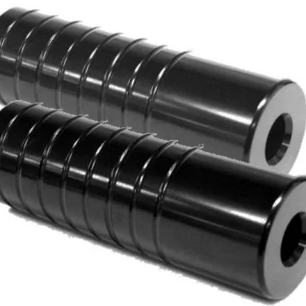 Black Foot Pegs 14mm Axle Threaded