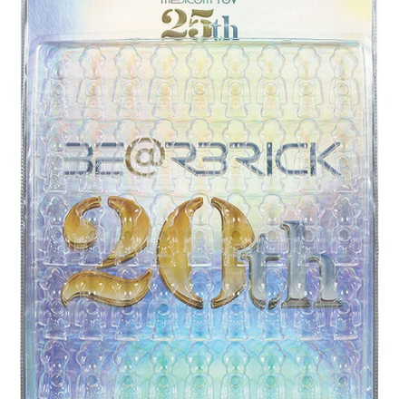 Medicom Toy 20th Anniversary Be@rbrick 100% Blister Board Display