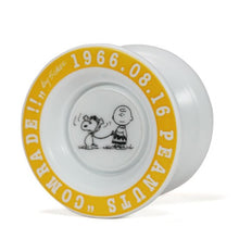 Load image into Gallery viewer, FRESHTHINGS x Peanuts x Medicom Yoyo
